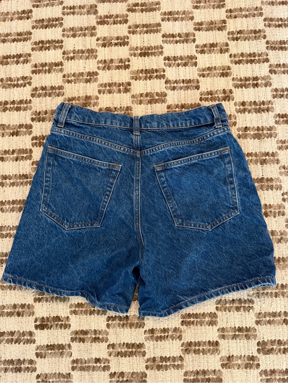 Reformation Raye Shorts - Picture 6 of 6